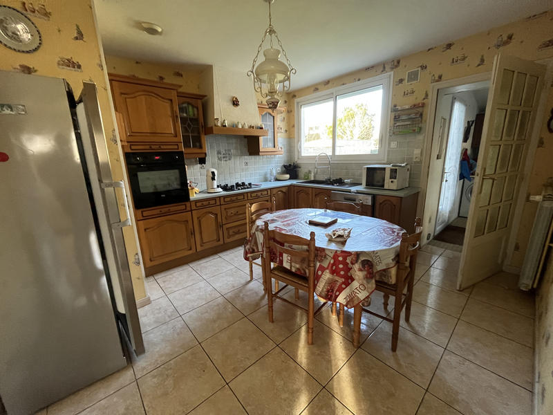 Maison - 92 m² - 4 pièces