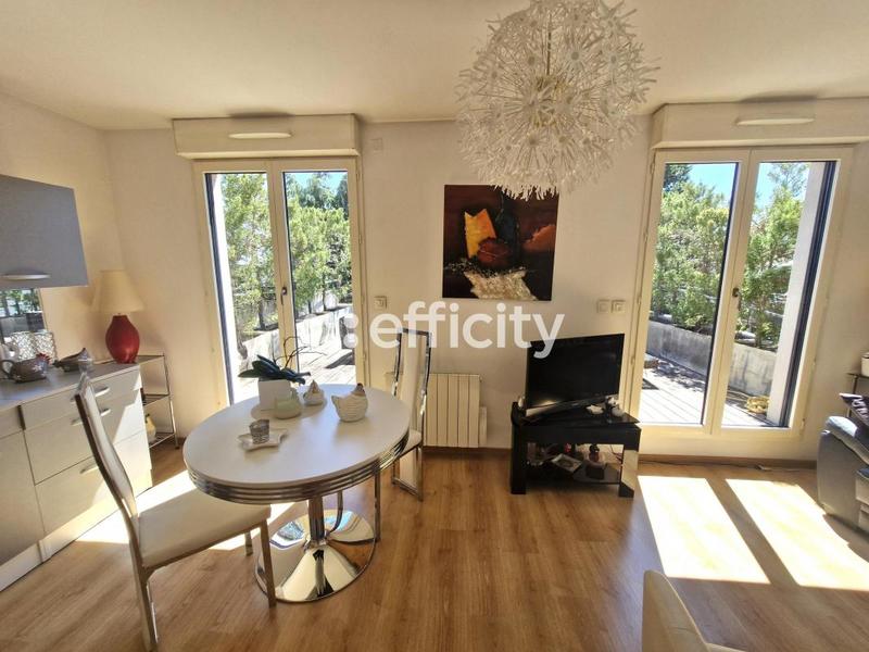 Duplex - 103 m² - 6 pièces