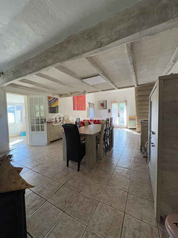 Maison traditionnelle - 103 m² - 4 pièces