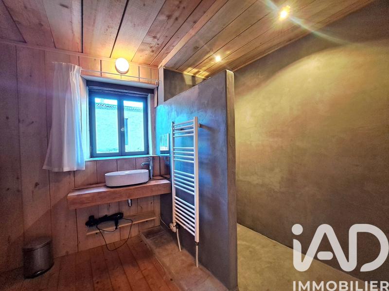 Maison - 500 m² - 12 pièces