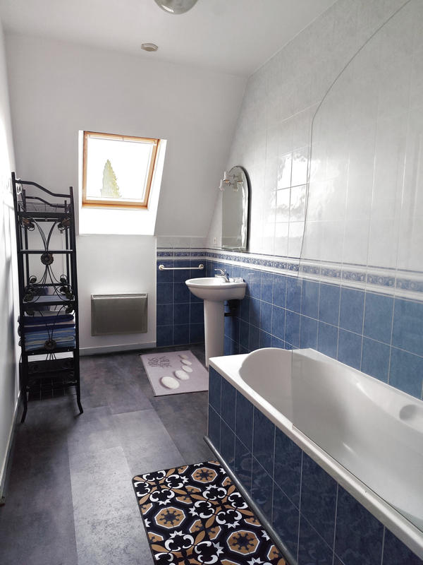 Maison - 162 m² - 9 pièces