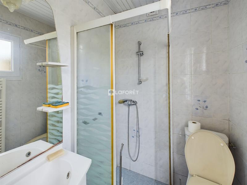 Maison traditionnelle - 120 m² - 6 pièces