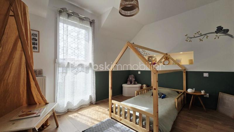 Maison - 130 m² - 6 pièces