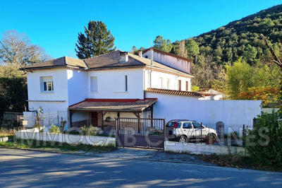Maison - 172 m² - 5 pièces