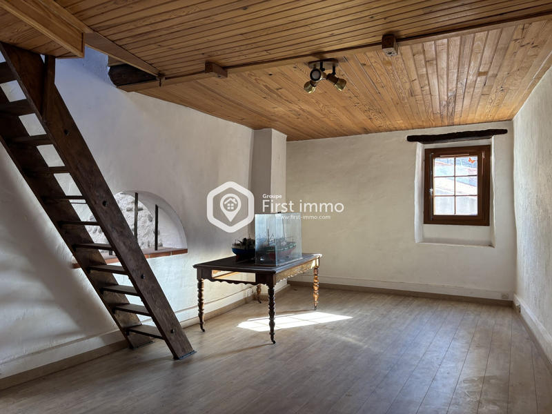 Maison ancienne - 167 m² - 6 pièces