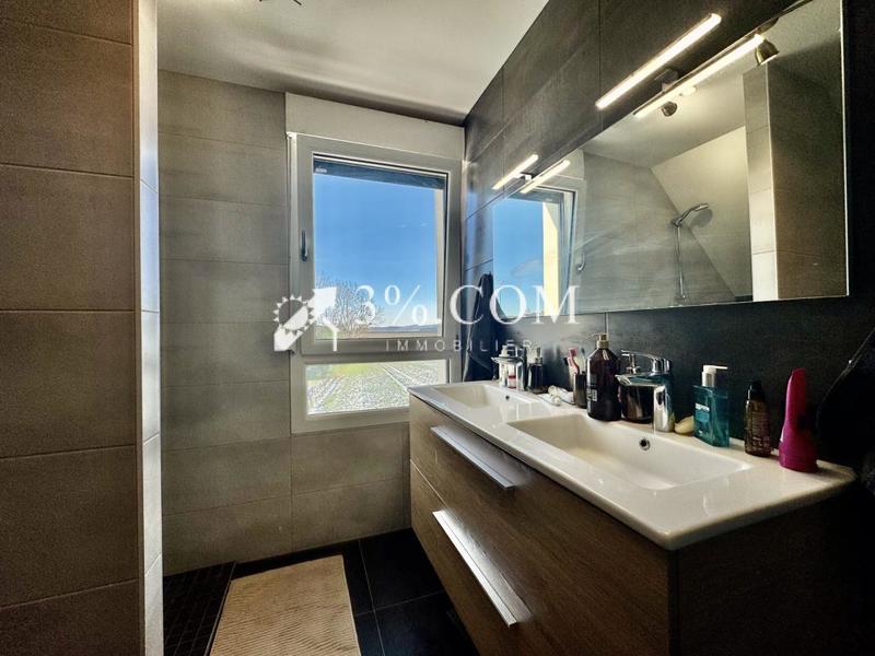 Maison - 114 m² - 6 pièces