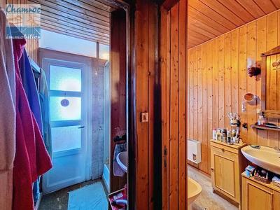 Châlet - 444 m² - 11 pièces