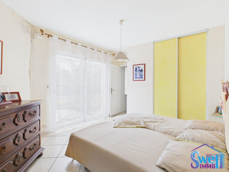 Maison contemporaine - 218 m² - 6 pièces