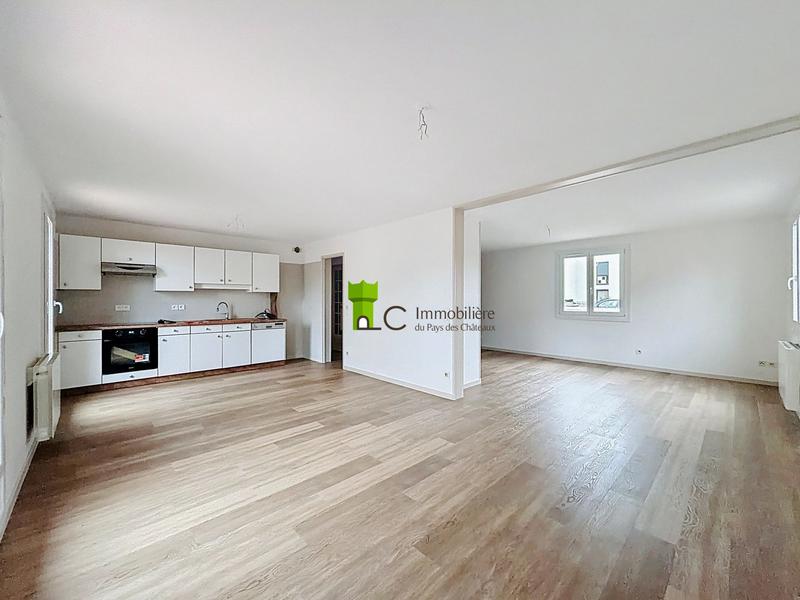 Maison - 104 m² - 6 pièces