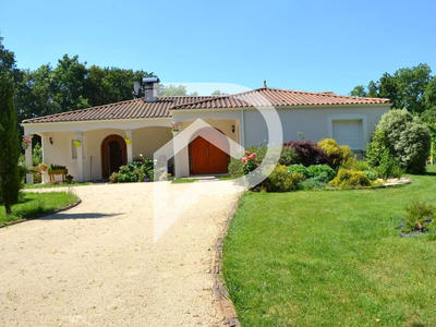 Maison - 165 m² - 6 pièces