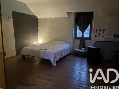 Maison - 90 m² - 3 pièces