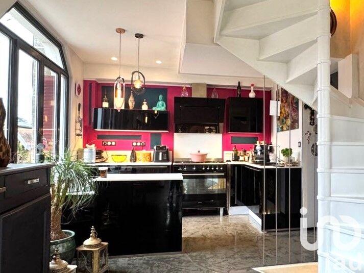 Maison - 102 m² - 3 pièces