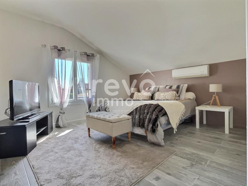 Maison - 190 m² - 6 pièces