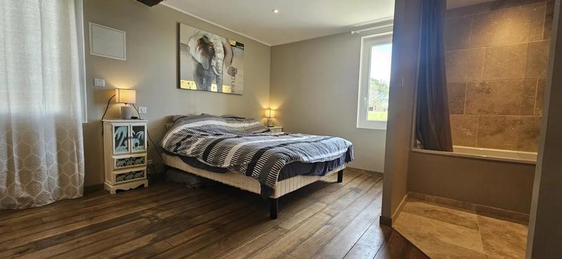 Maison - 177 m² - 7 pièces