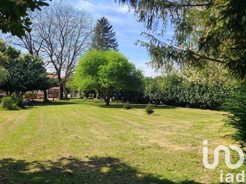 Maison - 208 m² - 5 pièces