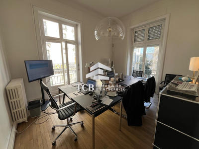 Bureau - 90 m²