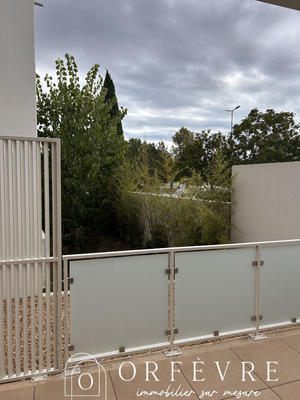 Appartement - 82 m² - 3 pièces