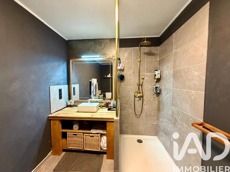 Maison - 100 m² - 3 pièces