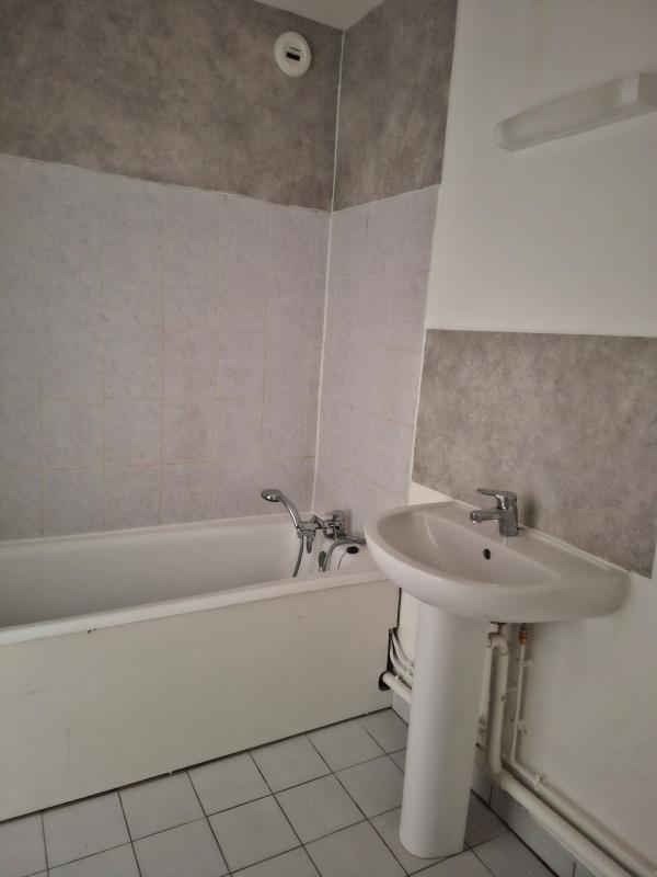 Appartement - 93 m² - 5 pièces