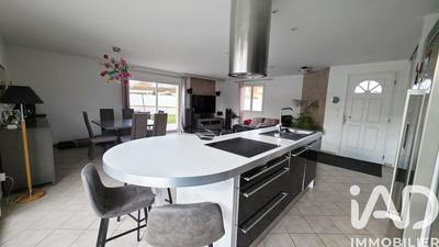 Maison - 95 m² - 4 pièces