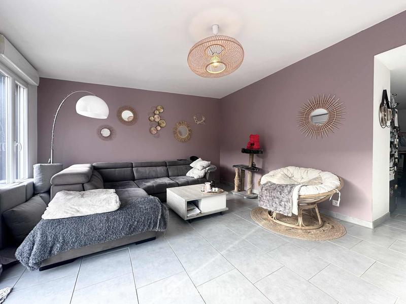 Maison - 98 m² - 5 pièces