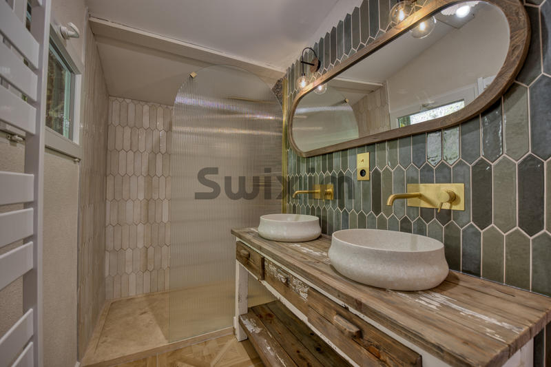 Mas - 130 m² - 4 pièces