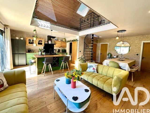 Châlet - 339 m² - 13 pièces