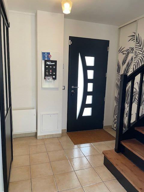 Maison - 104 m² - 5 pièces