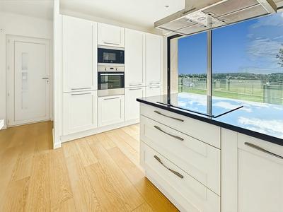 Maison - 234 m² - 7 pièces