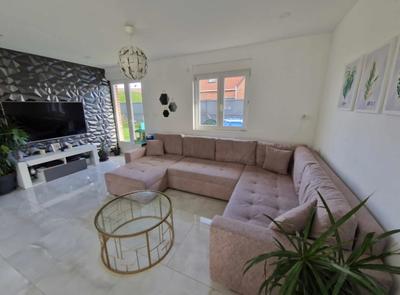 Maison - 170 m² - 5 pièces