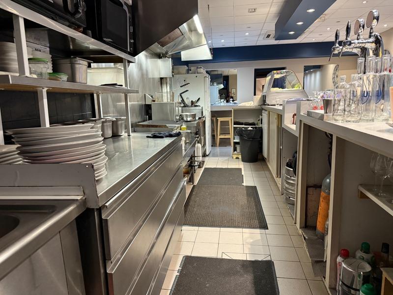 Fonds de commerce - 130 m²