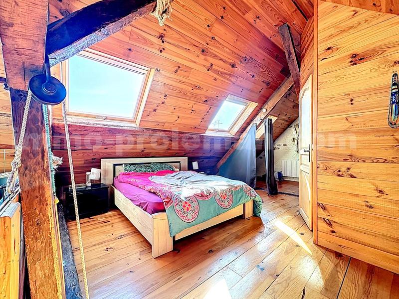 Corps de ferme - 136 m² - 5 pièces