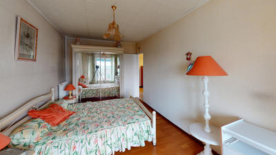 Appartement - 94 m² - 4 pièces