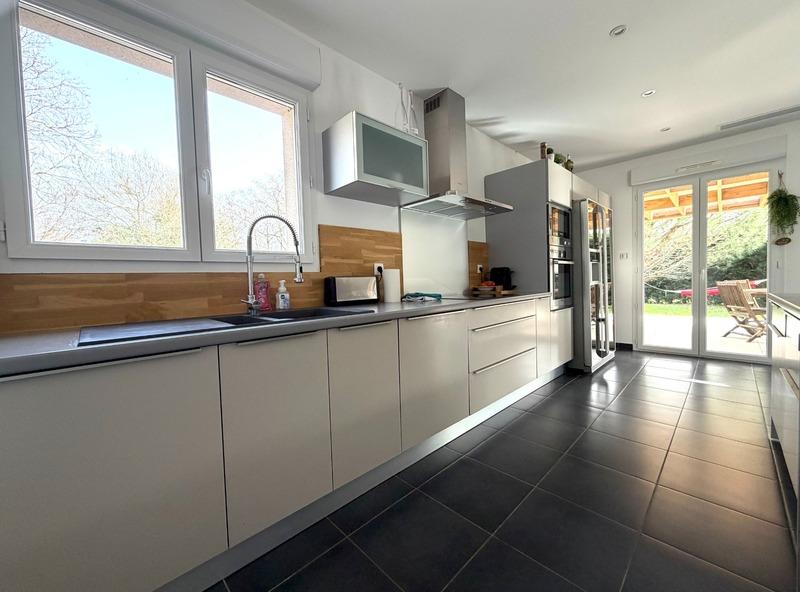 Maison - 108 m² - 5 pièces