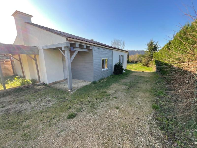 Maison - 105 m² - 5 pièces