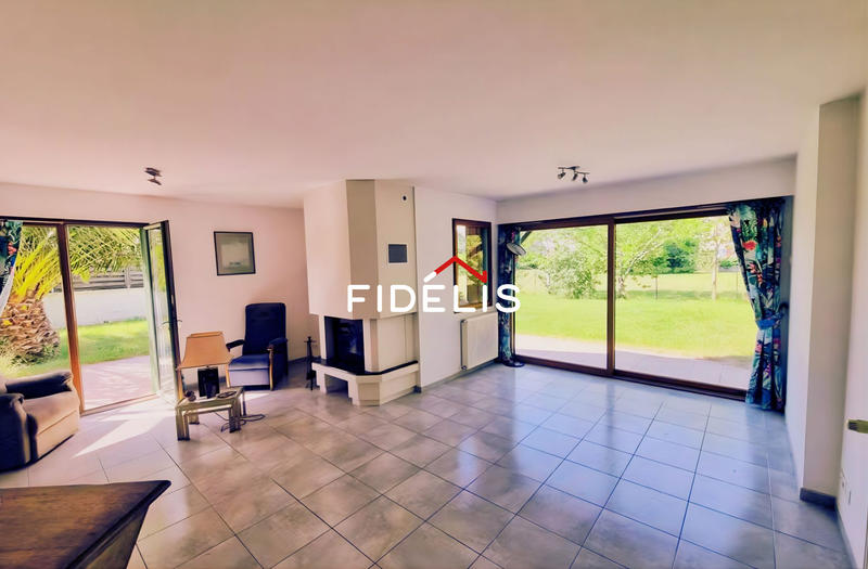 Maison - 106 m² - 5 pièces