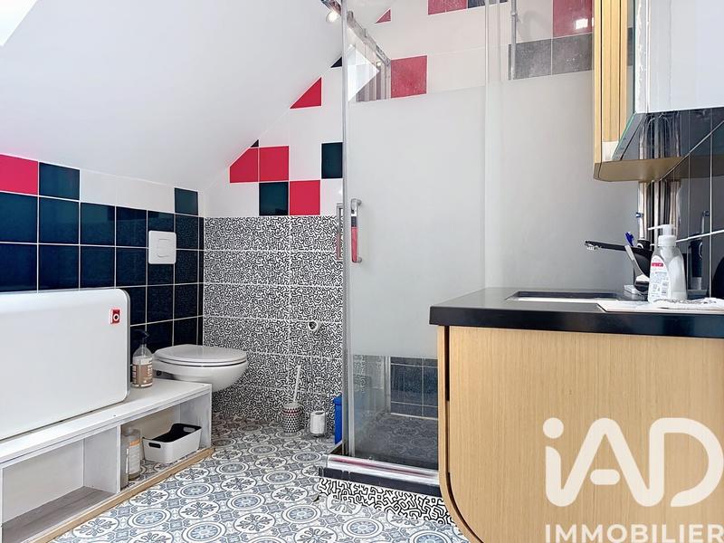 Maison - 167 m² - 8 pièces