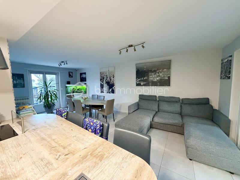 Maison - 105 m² - 5 pièces