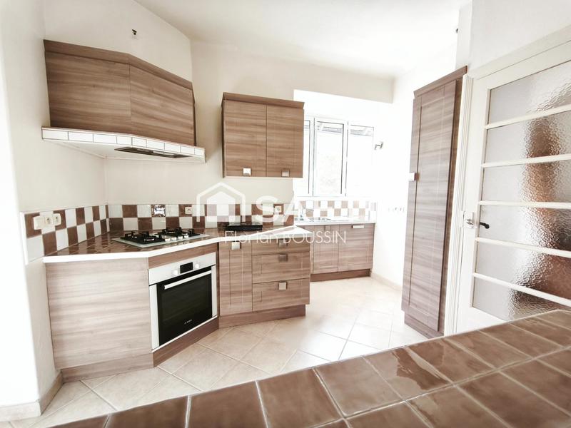 Maison - 158 m² - 7 pièces