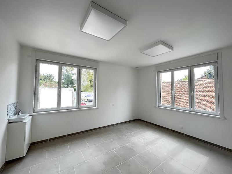 Local commercial - 61 m² - 4 pièces