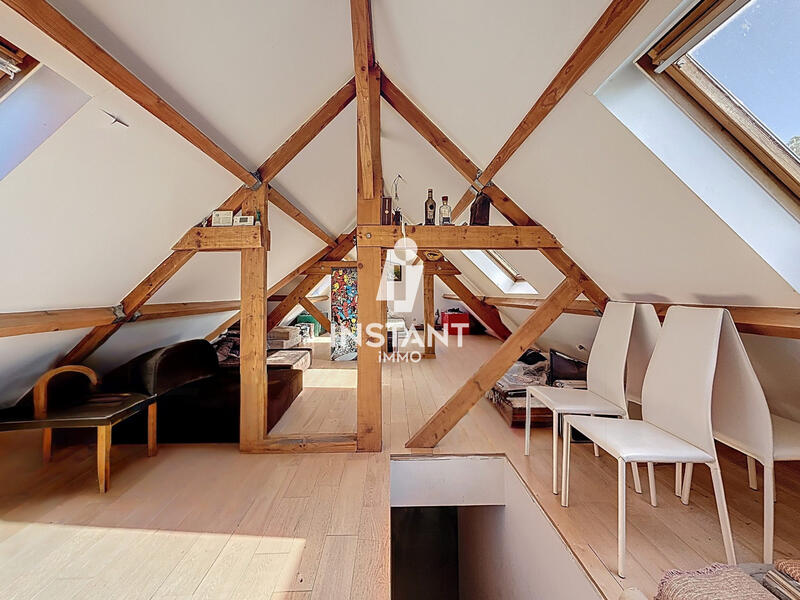 Villa - 472 m² - 10 pièces