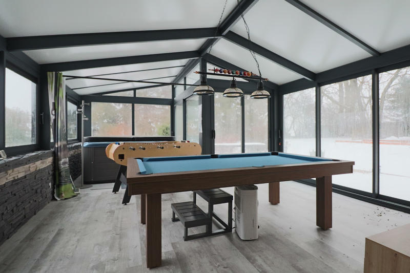 Propriété - 324 m² - 14 pièces