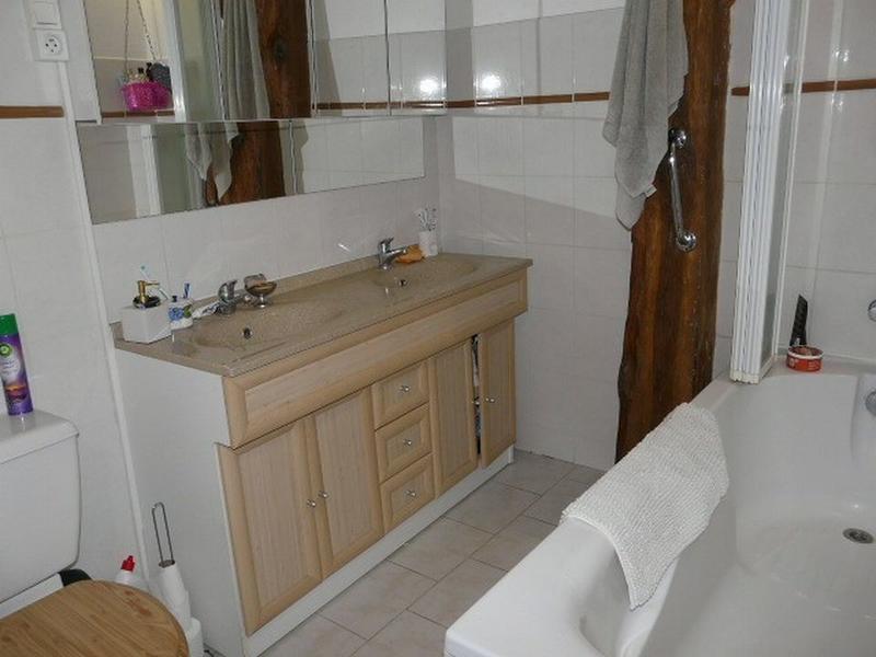 Maison de village - 90 m² - 4 pièces