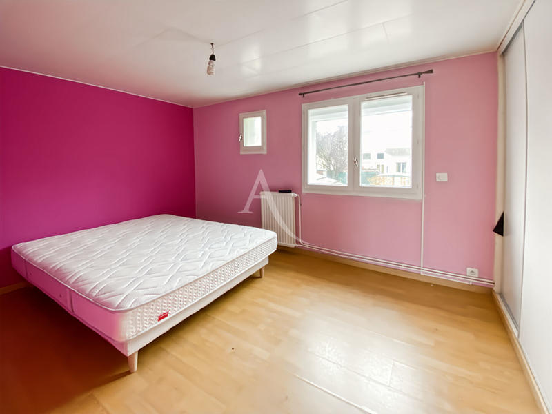 Maison - 103 m² - 6 pièces