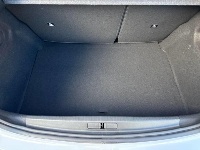 Peugeot 208 Hybrid 110 e-Dcs6 Style