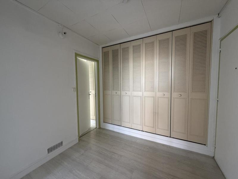 Appartement ancien - 67 m² - 3 pièces