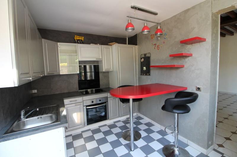 Maison - 92 m² - 4 pièces