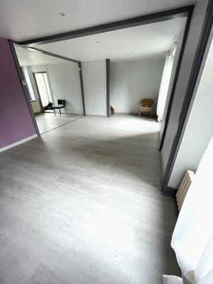 Duplex - 84 m² - 3 pièces