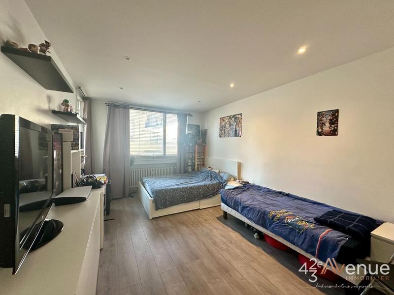 Appartement - 88 m² - 3 pièces