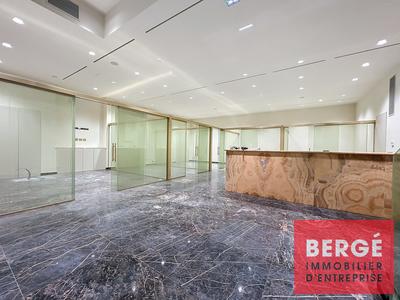 Local commercial - 560 m²